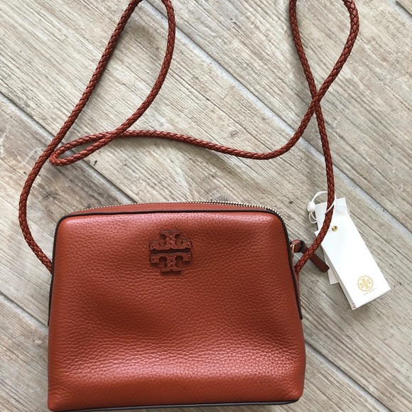 Tory Burch Handbags - NWT Tory Burch Taylor Camera Bag